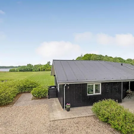 Cozy Home In Ansager With Lake View *